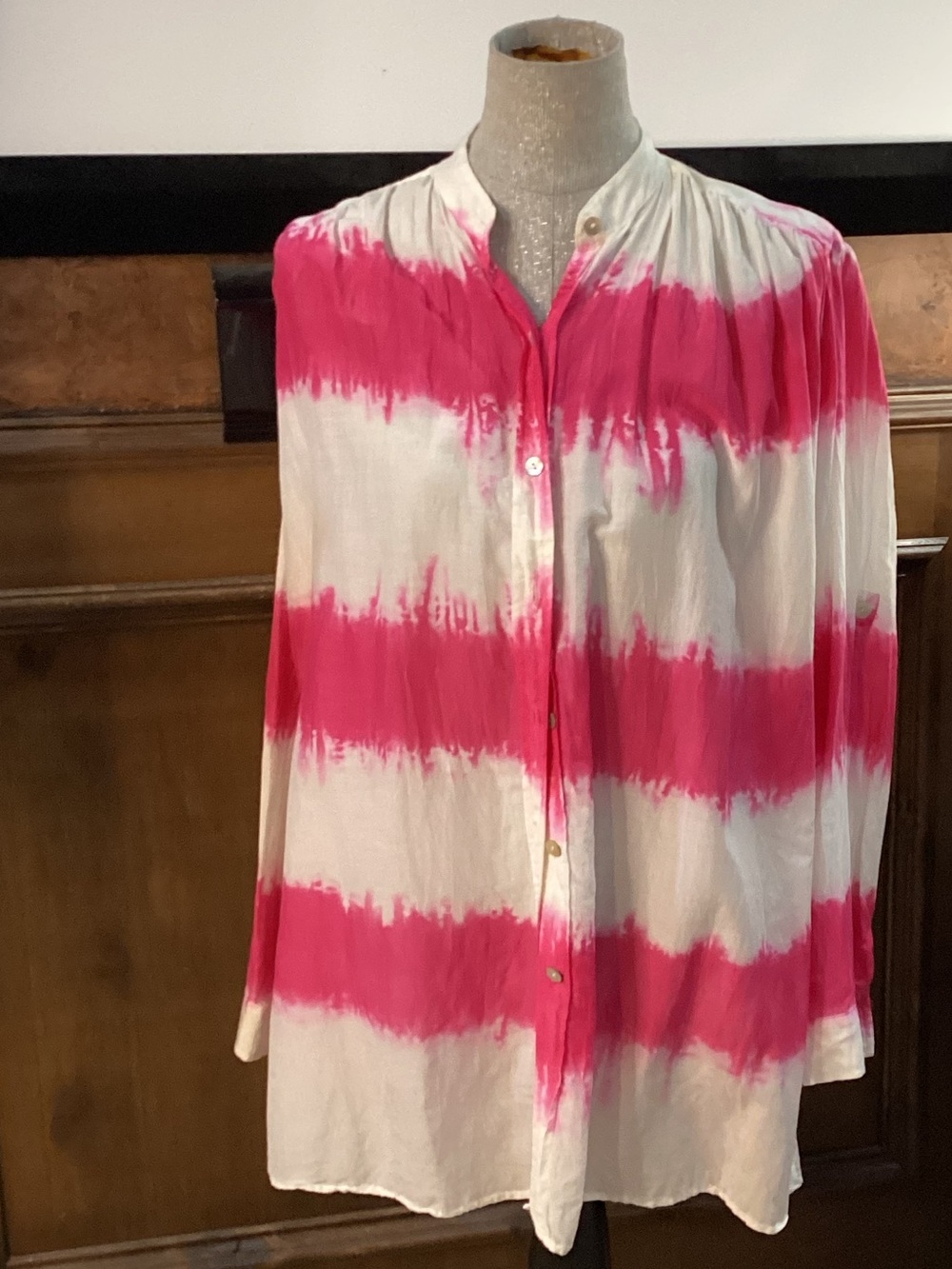 LIKE NEW XS OVERSIZED Young Fabulous & Broke White & Pink Tie-Dye Button Down